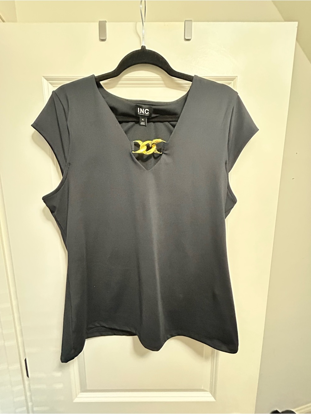 INC International Concepts Black Cap Sleeve V-Neck Top with Gold Link Detail